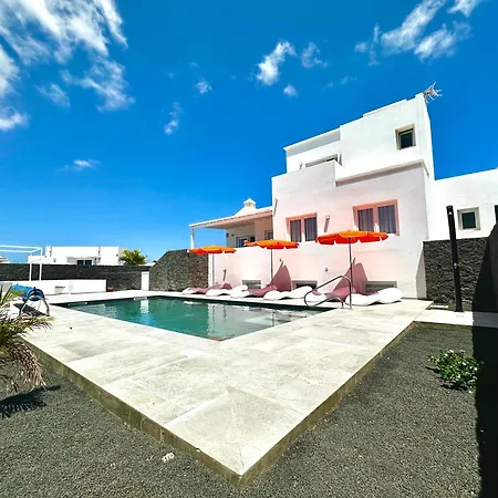 Villa Gabriela Playa Blanca